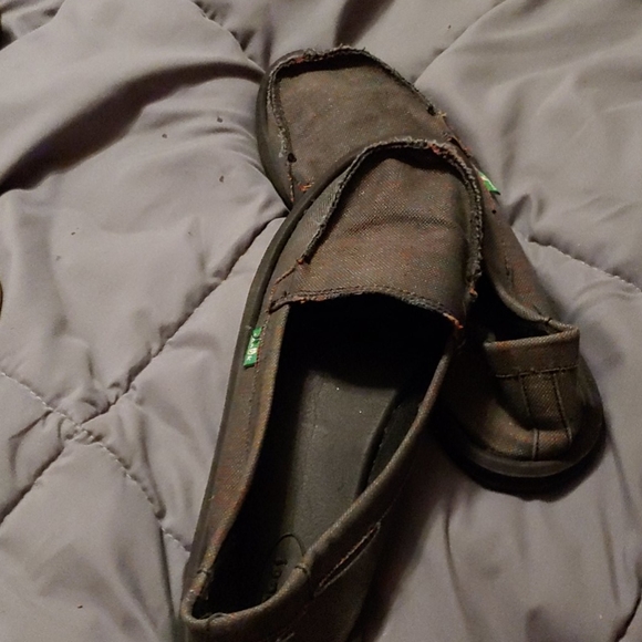 Sanuk Shoes - 😱Sanok BOGO 50% OFF